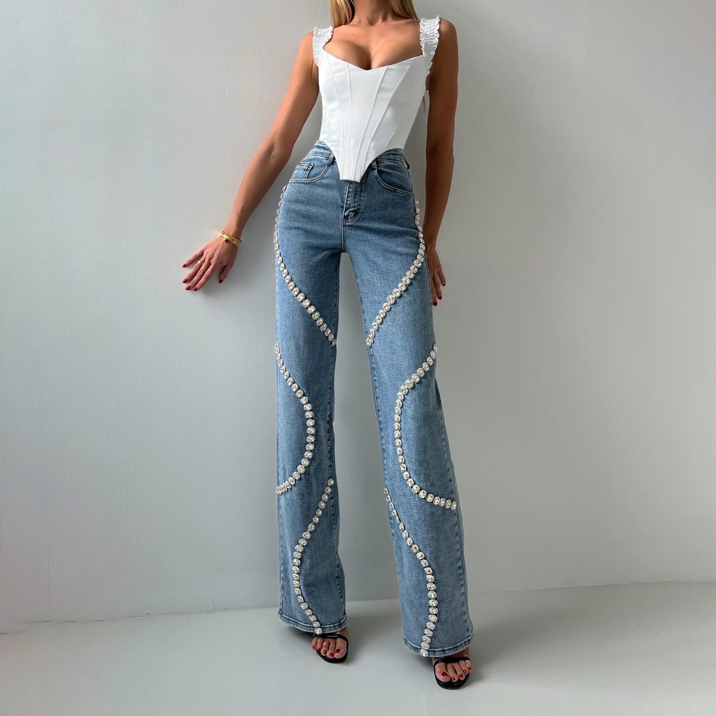 Loose Straight Sliver Jean